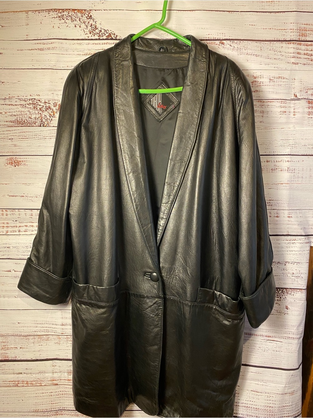 Oversized Black Leather Coat with Shawl Collar Sz-L